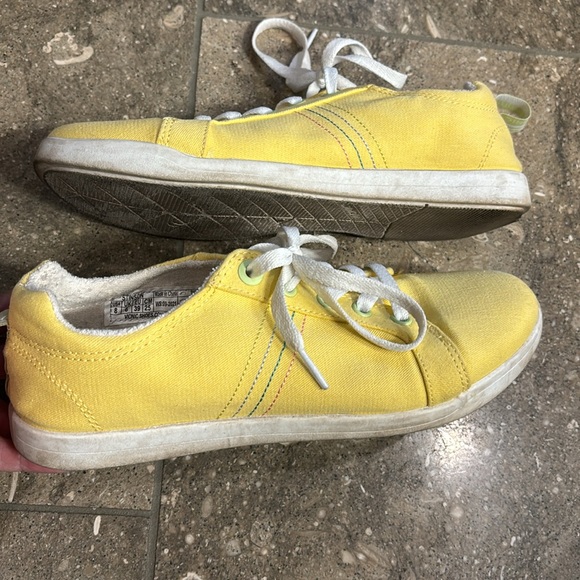 Vionic beach sneakers, yellow, 8 - Picture 6 of 12